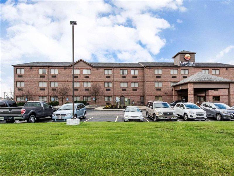 Comfort Inn & Suites Streetsboro - Kent Luaran gambar